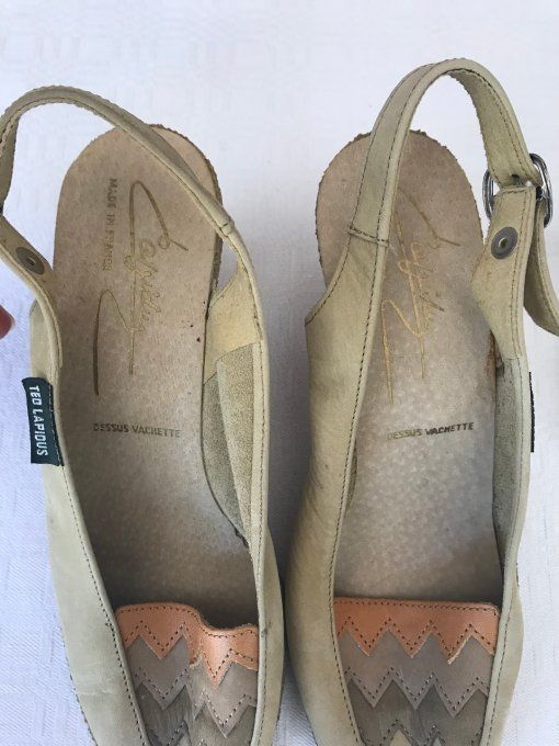 Chaussures, Sandales Ted Lapidus, couleur beige / marron, Taille 38, Neuves