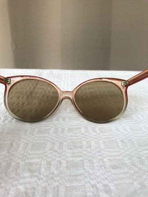 Paire de lunettes vintage 