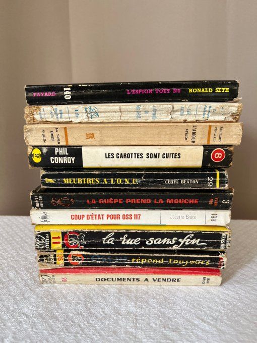 10 livres d'espionnage, polars, policier ....