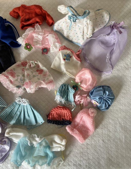 Poupée vintage, 1986, Lady Lovely Locks, Dame Boucleline, avec lot de vêtements