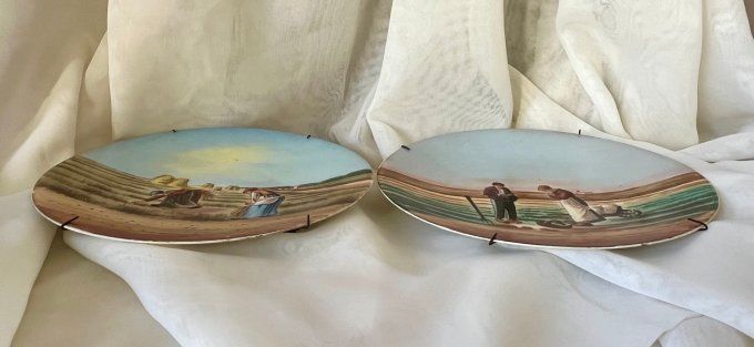 2 assiettes décoratives, reproductions de Millet, par Jean POUYAT, 1890/1920