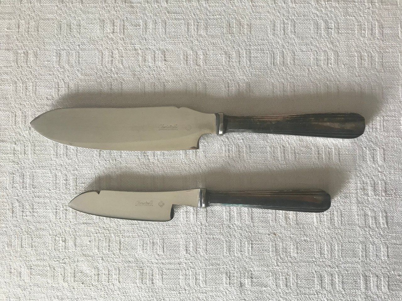 2 couverts de service, couteaux à gateau,  Christofle, modèle América