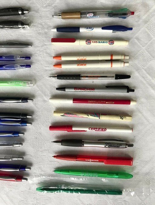 Lot de 85 stylos publicitaires, collection, vintage