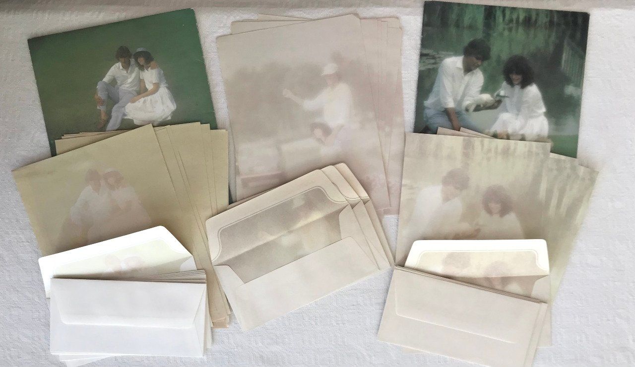 3 sets de papier à lettres romantique, couples, vintage