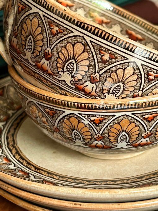 3 Tasses et sous tasses en faïence fine Bates Elliott & Co, Décor Grecian Border, XIXe siècle