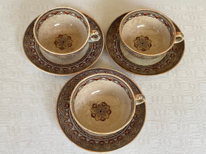 3 Tasses et sous tasses en faïence fine Bates Elliott & Co, Décor Grecian Border, XIXe siècle