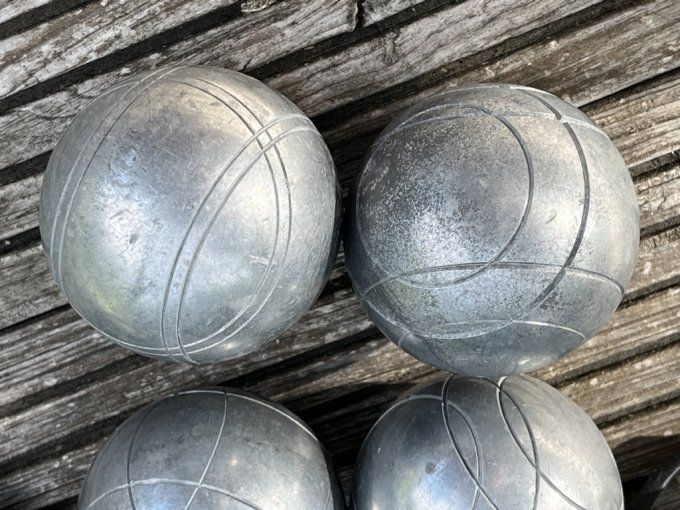 4 Boules de pétanque, Doublette avec système de transport en cuir vintage, Idéal pour jeune ou femme