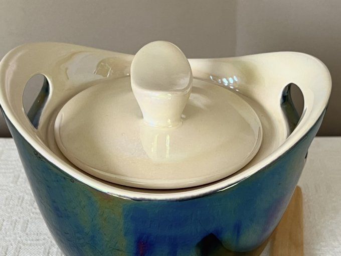 Pot à tabac ou vide poche en céramique irisée Denicotea – France, années 50/60