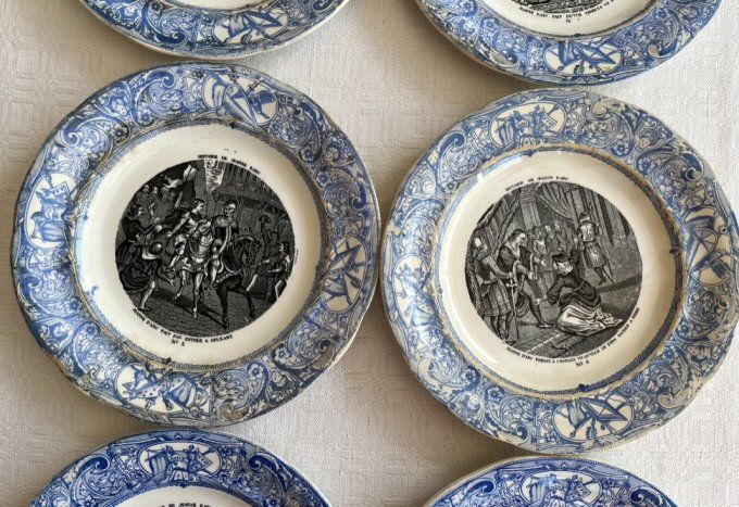 6 Assiettes parlantes anciennes,  "Histoire de Jeanne d'Arc"  porcelaine de Gien