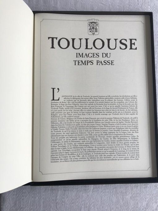 Coffret avec grandes illustrations, Toulouse, Images du temps passé, éditions Daniel Briand