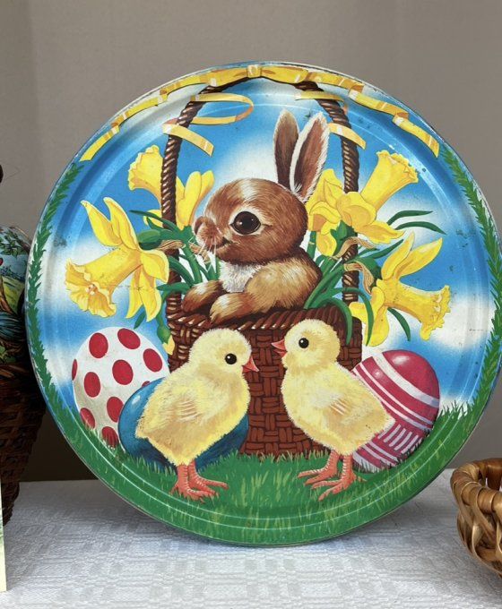 Boite métallique ronde pour Pâques, vintage, décor lapin et poussins 