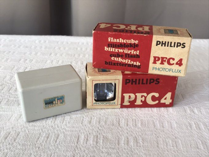 2 Boites de 3 Flashcube Philips + Adaptateur de flash pour appareil photo, Vintage