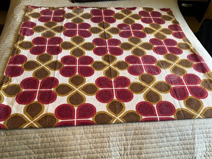 Tissu d'ameublement vintage, coupon Production Urgé Paris Cordoba 