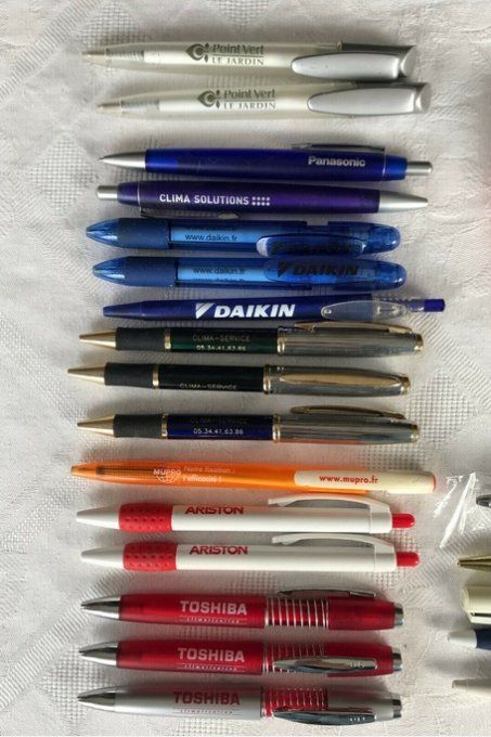 Lot de 85 stylos publicitaires, collection, vintage