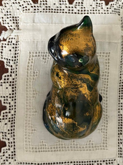 Adorable chat, presse papier, figurine laquée