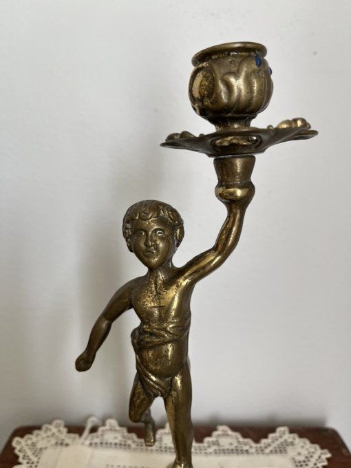 Ancien bougeoir en laiton massif - Figurine Putto / Angelot - Style Classique