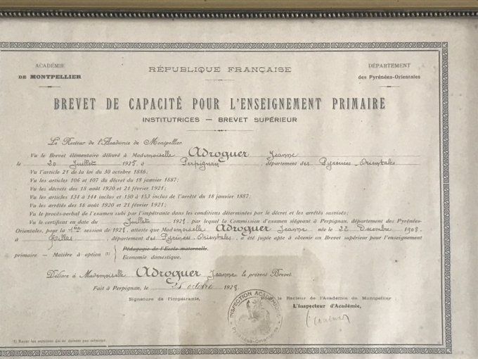 Ancien brevet de capacité pour l'enseignement primaire de 1928, encadré