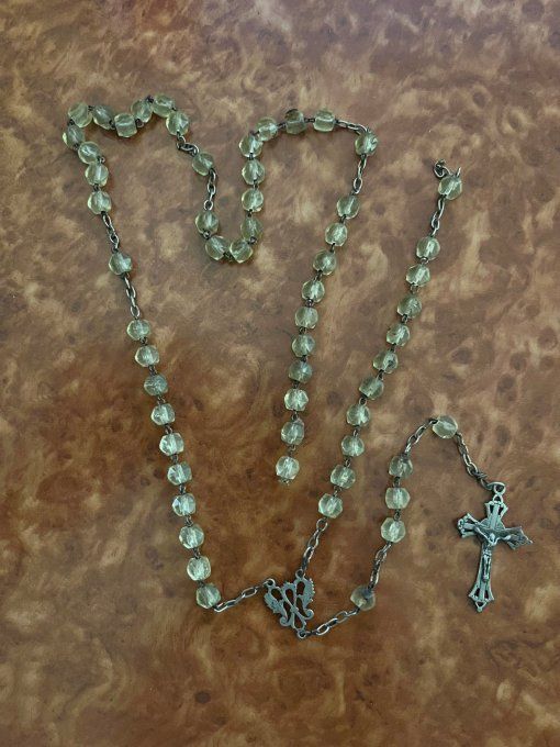 Ancien chapelet catholique en ouraline et métal argenté perles facettées