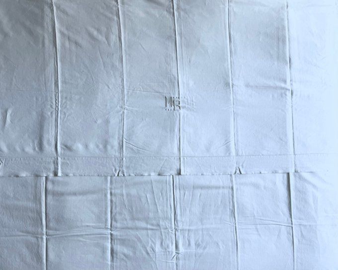 Ancien drap blanc en fil de lin, broderie, monogramme MB