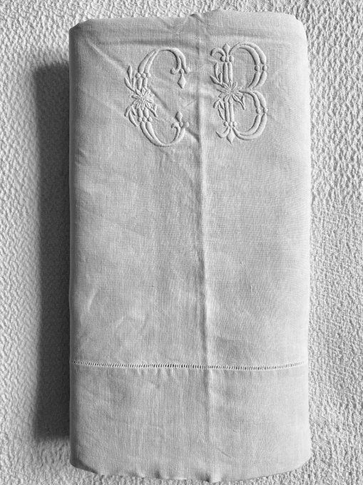 Ancien drap blanc en fil de lin, monogramme CB, grande dimension