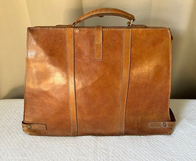 Ancien grand cartable de medecin en cuir marron
