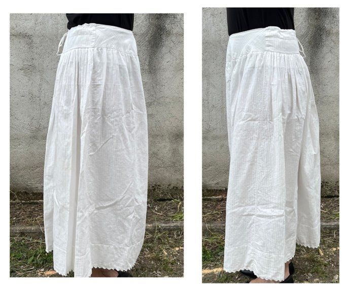 Ancien jupon / jupe en coton structuré, monogramme FR