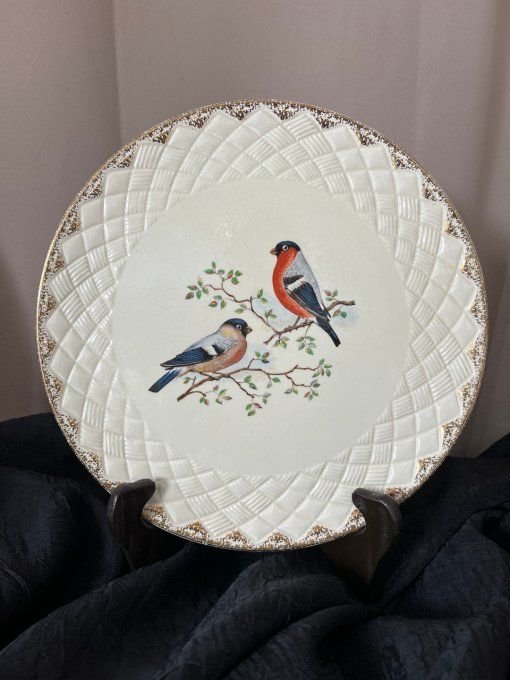 Ancienne assiette au décor d'oiseaux, Saint Amand, Ceranord