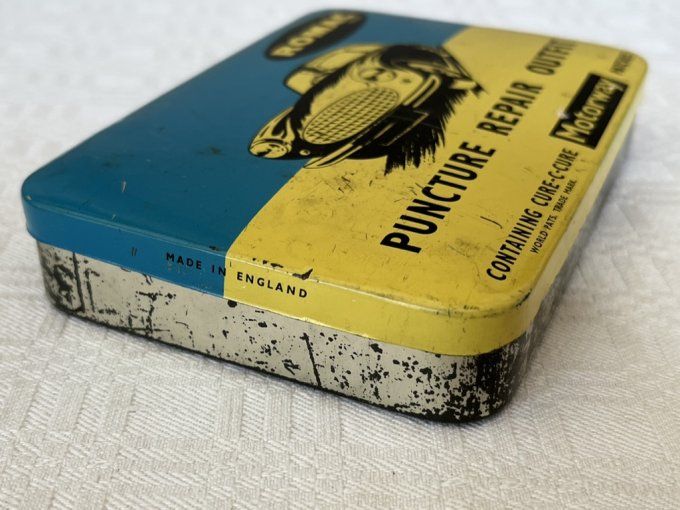 Ancienne boîte anglaise, en métal lithographié Romac - Kit réparation vintage - 1950.