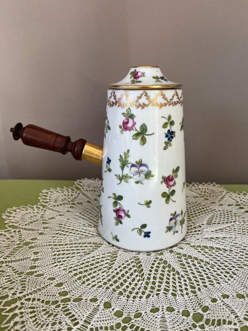 Ancienne chocolatière en porcelaine de la Maison Delvaux