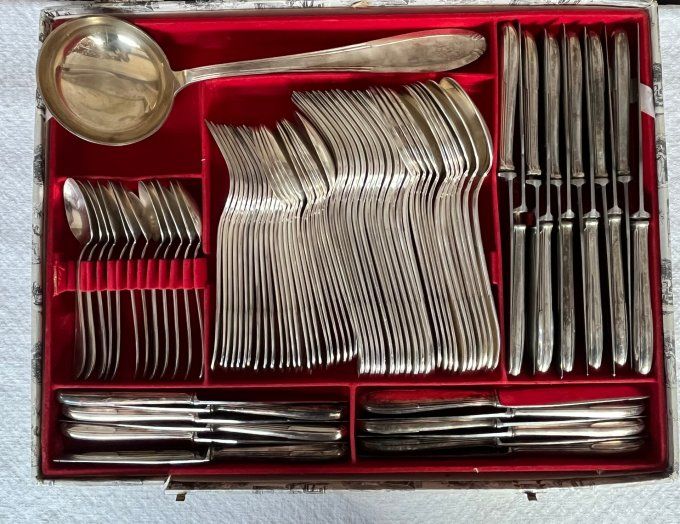 Ancienne ménagère en métal argenté, art déco, 84 pièces, poiçon Albert Frionnet