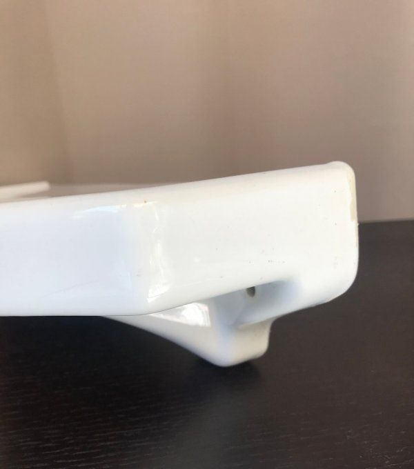 Ancienne tablette / étagère en porcelaine pour salle de bain