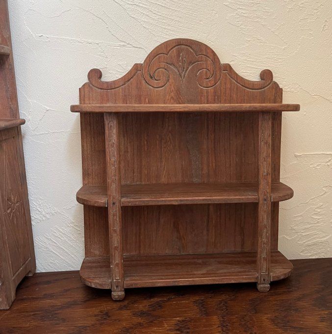 Anciens meubles de poupée, salle à manger en bois