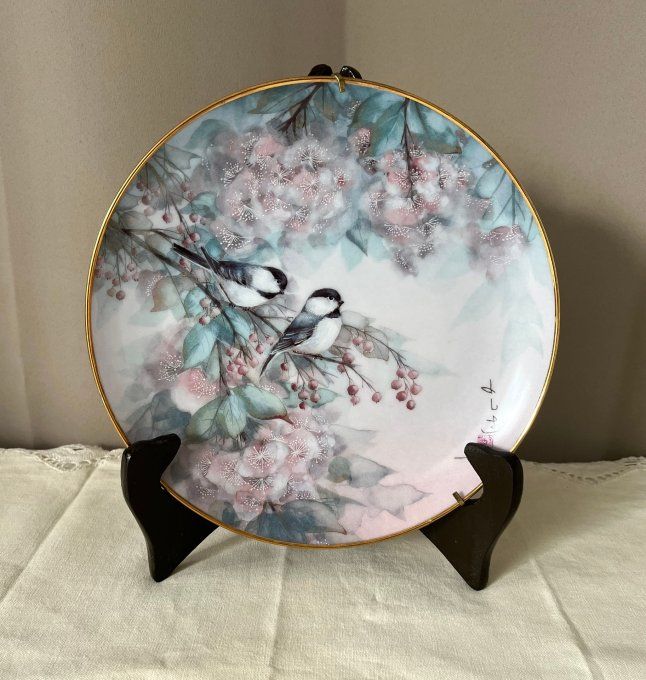 Assiette florale, « Song of the Cherry Blossom » – Le Chant des Fleurs de Cerisier