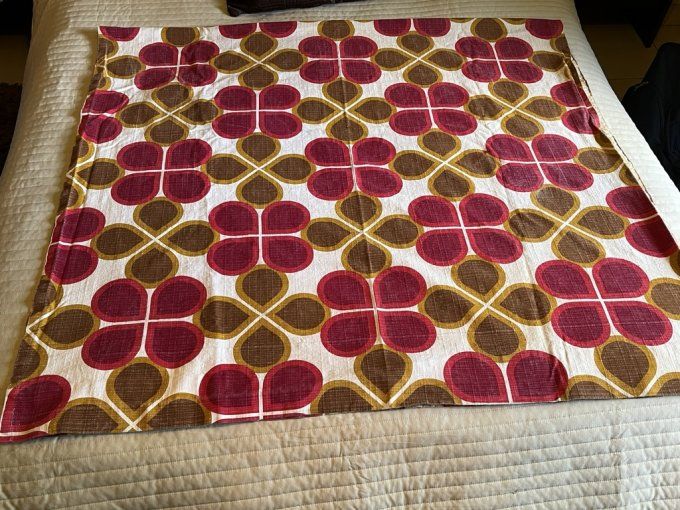 Tissu d'ameublement vintage, coupon Production Urgé Paris Cordoba 