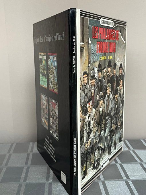 Bd Les phalanges de l'ordre noir, Enki Bilal, Édition Dargaud, 1983