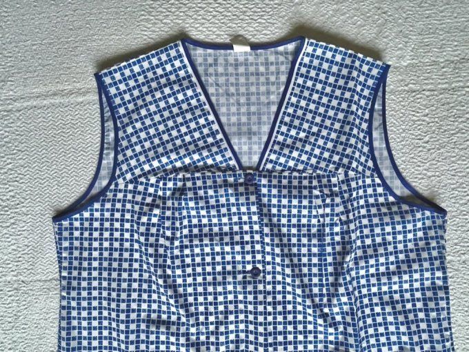 Blouse vintage, tablier à petits carreaux bleus et blancs style vichy,  Neuf