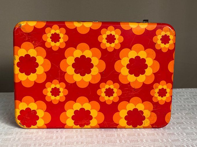 Boite à biscuit grand format, MASSILY FRANCE, à décor fleurs oranges, vintage
