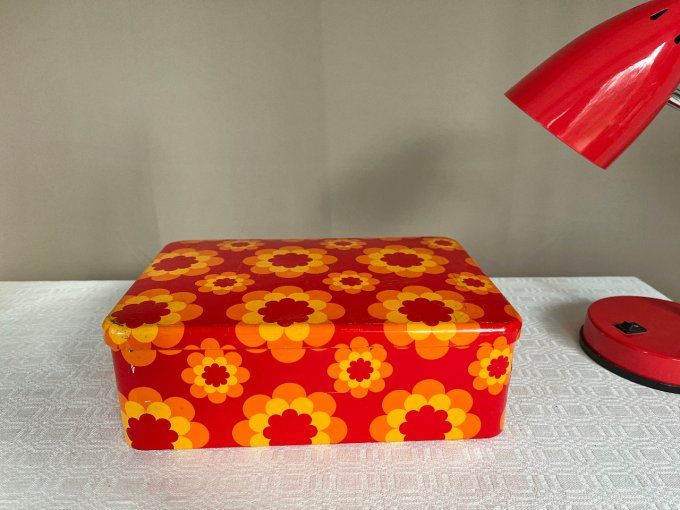Boite à biscuit grand format, MASSILY FRANCE, à décor fleurs oranges, vintage