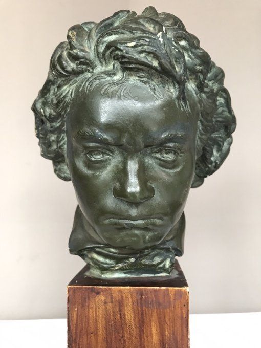 Buste de beethoven en platre à patine bronze, signé Godeski