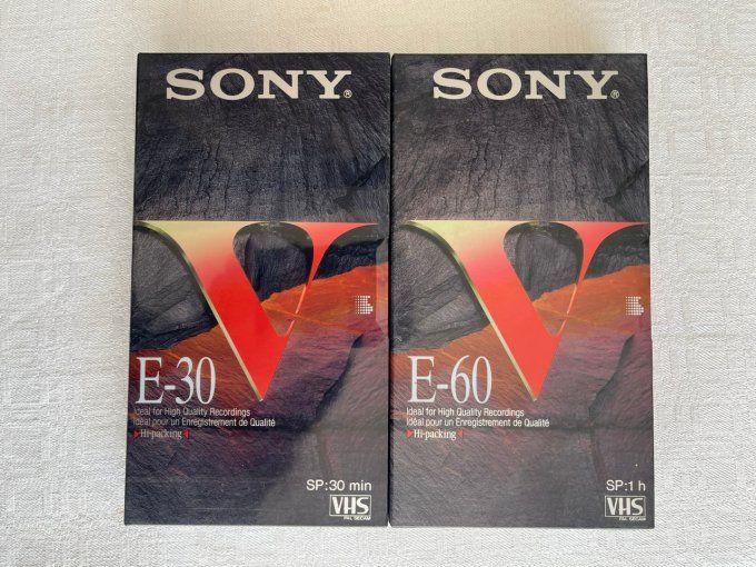 Cassettes vidéo VHS vintage, neuves sous cello, nombreuses durées aux choix
