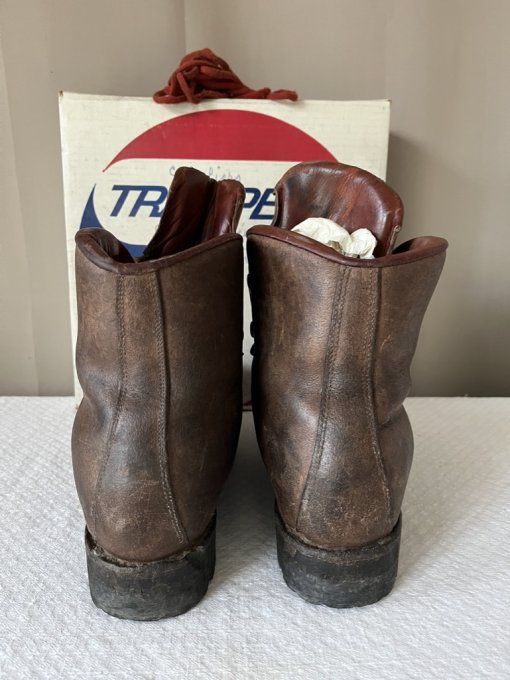 Chaussures cuir vintage, de montagne, randonnée, Marque TRAPPEUR, Taille 45/46