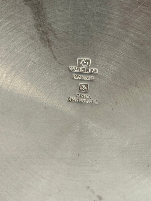 Chef-d'œuvre de l'Art de la Table : Seau à Champagne Christofle 'Biarritz', Collection Gallia
