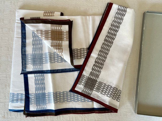 Coffret de 6 grands mouchoirs Winkler en coton motifs graphiques colorés, Neufs