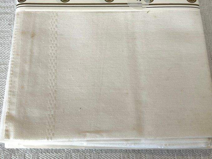 Coffret de 6 mouchoirs blancs neufs, 100% coton Mako mercerisé Made in Germany.