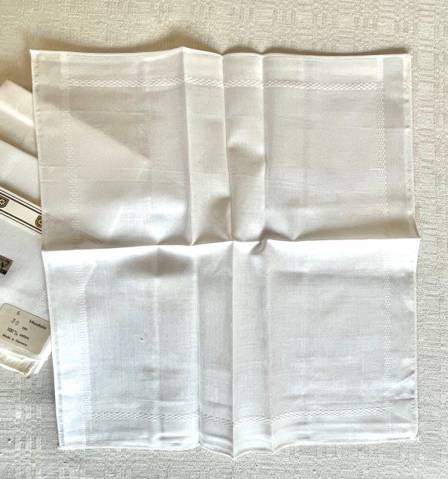 Coffret de 6 mouchoirs blancs neufs, 100% coton Mako mercerisé Made in Germany.