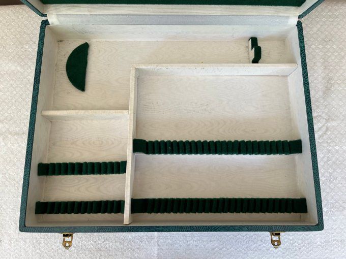 Coffret Manufrance, écrin vide pour ménagère en métal argenté de 49 pièces