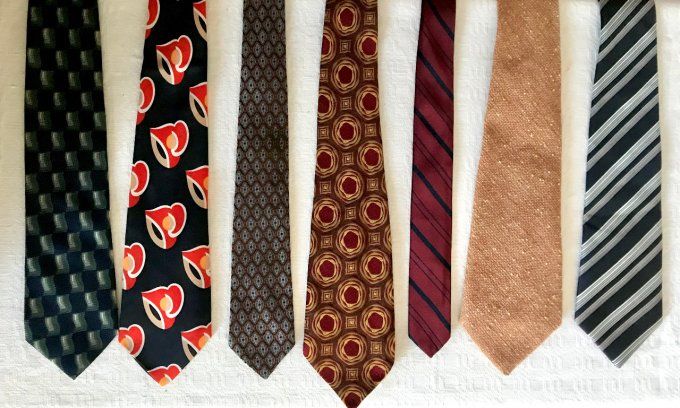 Collection de cravates vintage, vendues à l'unité