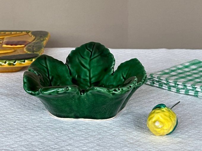 Coupelle feuille, beurrier en barbotine et son couteau à beurre citron, Signé Camart, vintage