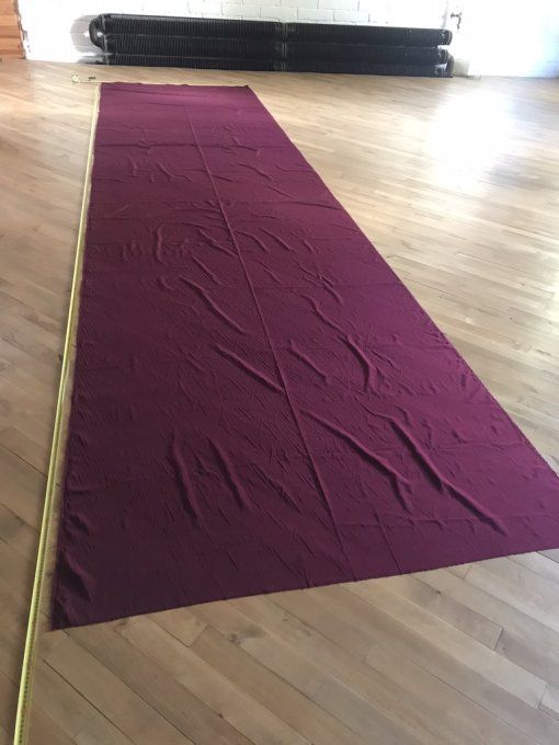 Coupon de tissu lourd, couleur Bordeaux en synthétique