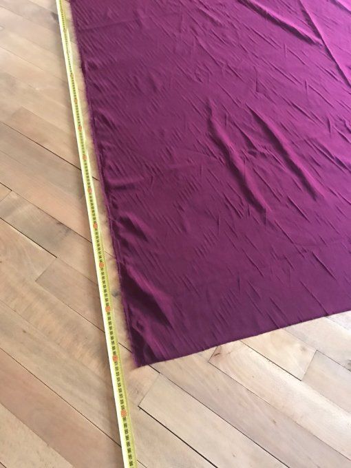 Coupon de tissu lourd, couleur Bordeaux en synthétique